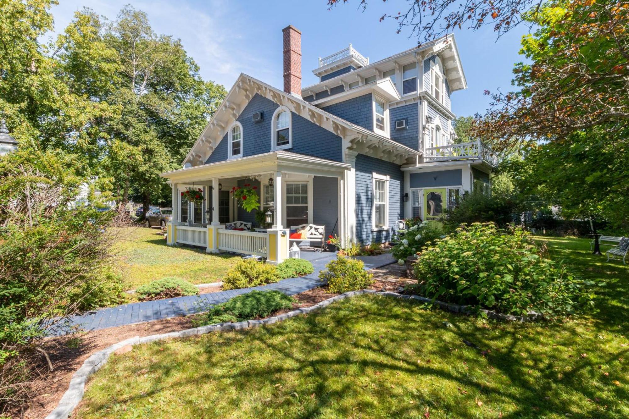 The Dawson House Bed & Breakfast Charlottetown Esterno foto