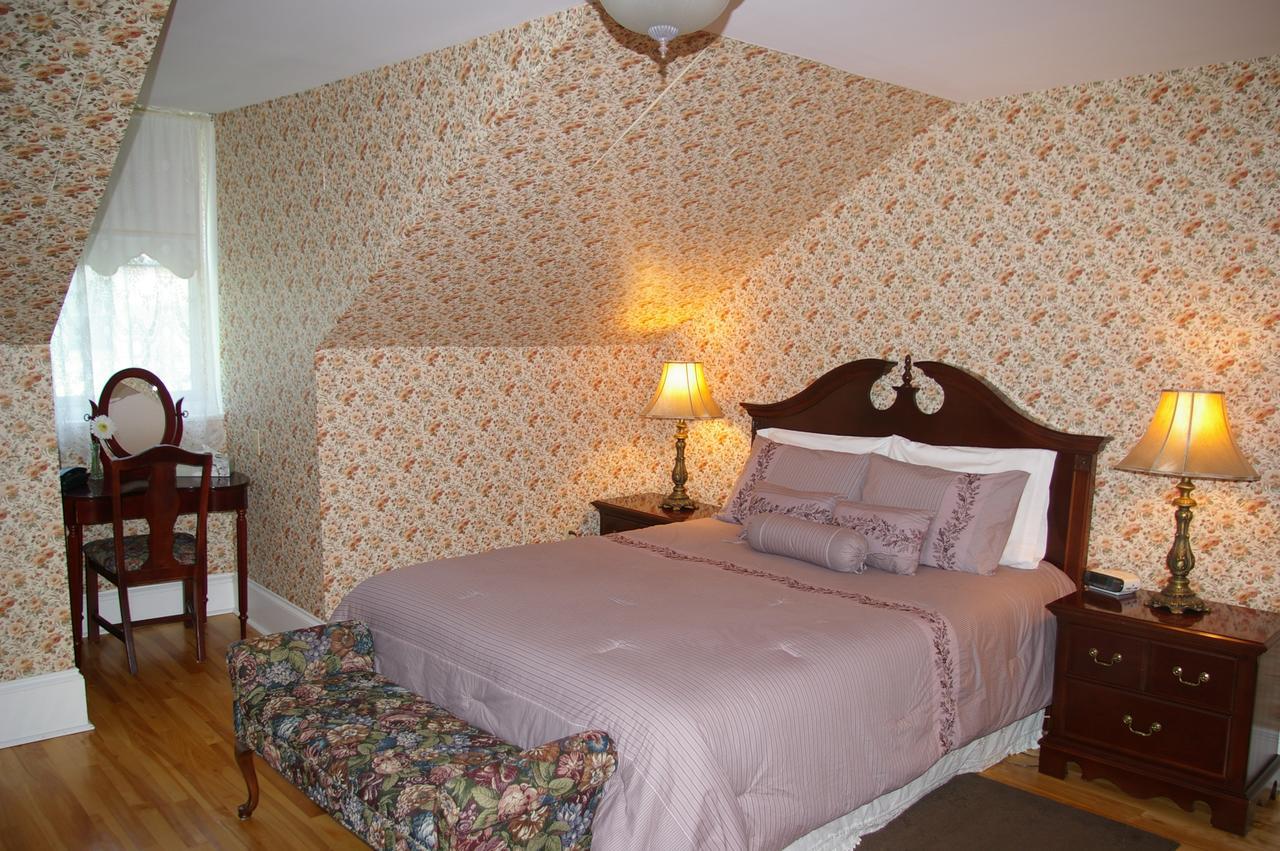 The Dawson House Bed & Breakfast Charlottetown Esterno foto
