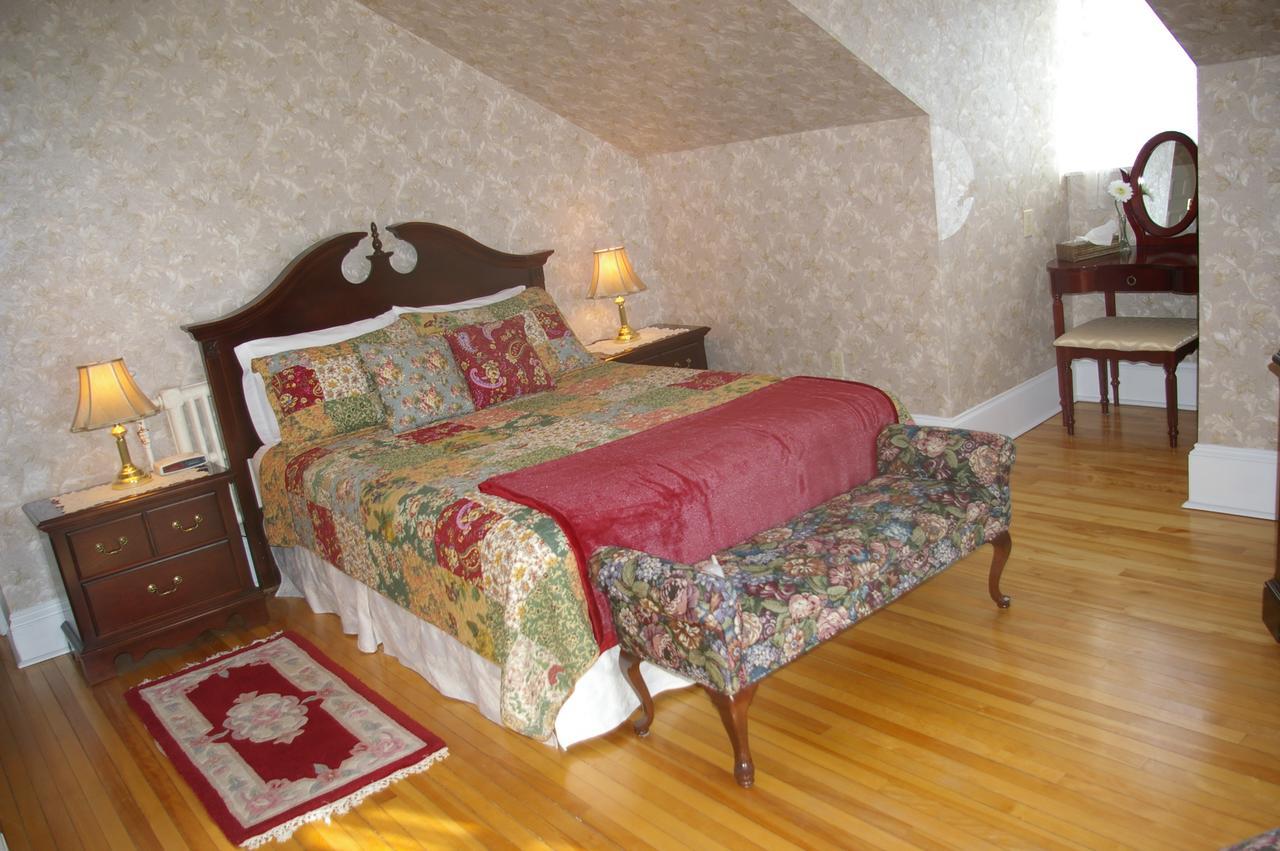 The Dawson House Bed & Breakfast Charlottetown Esterno foto